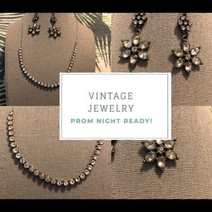 Vintage Crystal Floral Necklace and Earrings Set - Clear/Silver